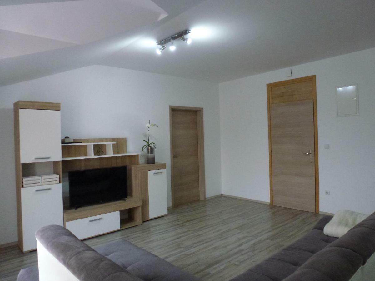 Apartmani Slavica 시베니크 외부 사진