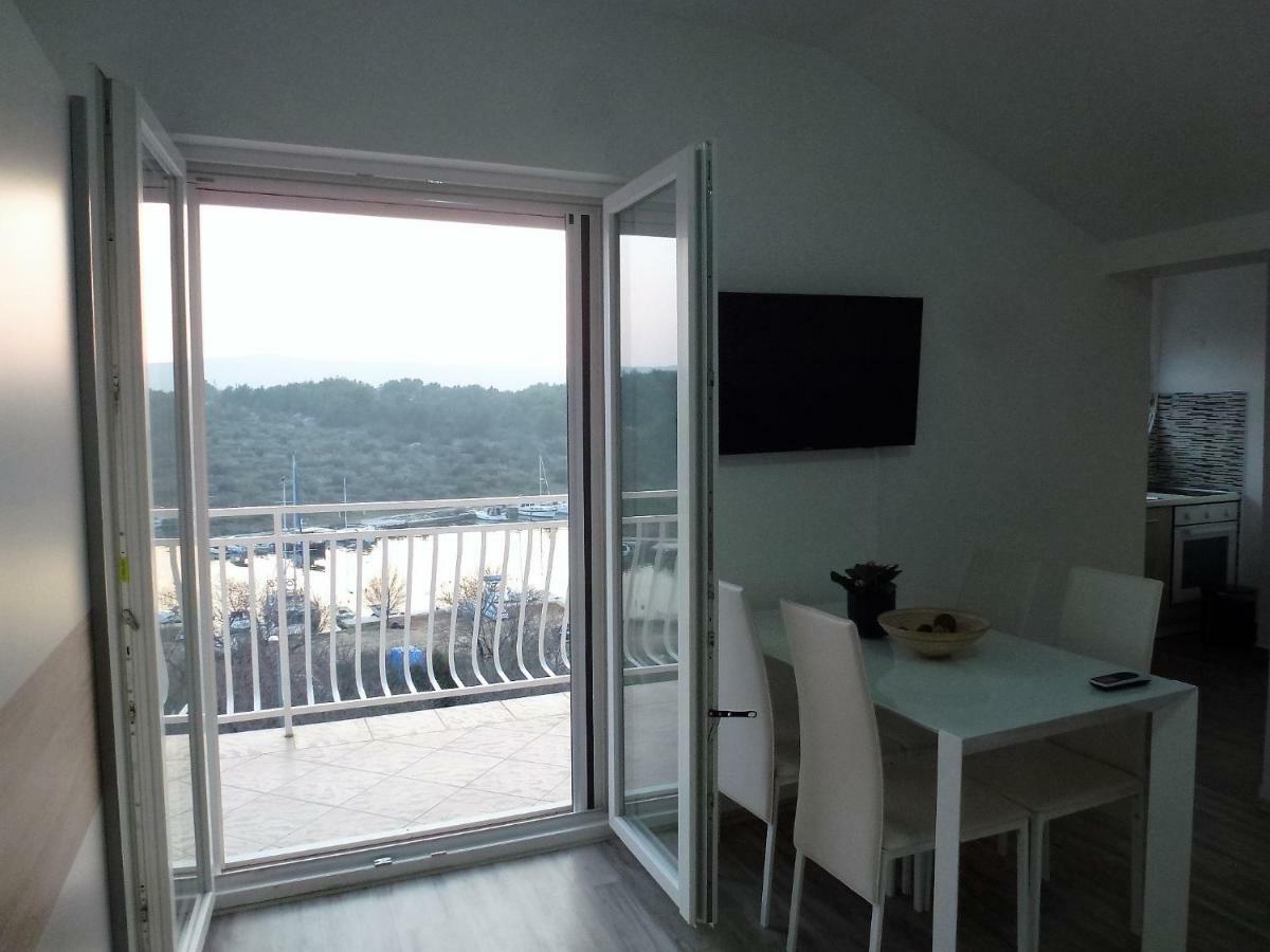 Apartmani Slavica 시베니크 외부 사진