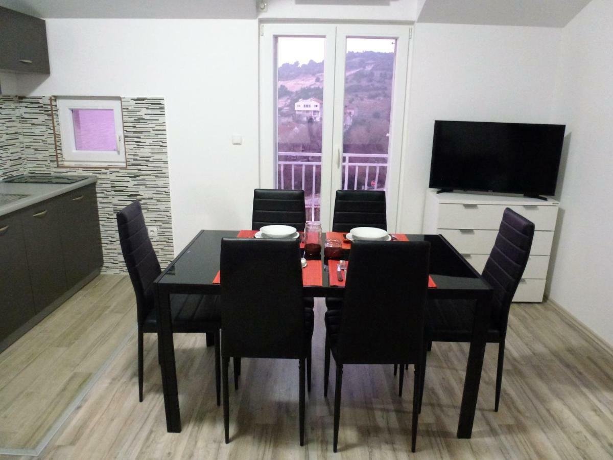 Apartmani Slavica 시베니크 외부 사진