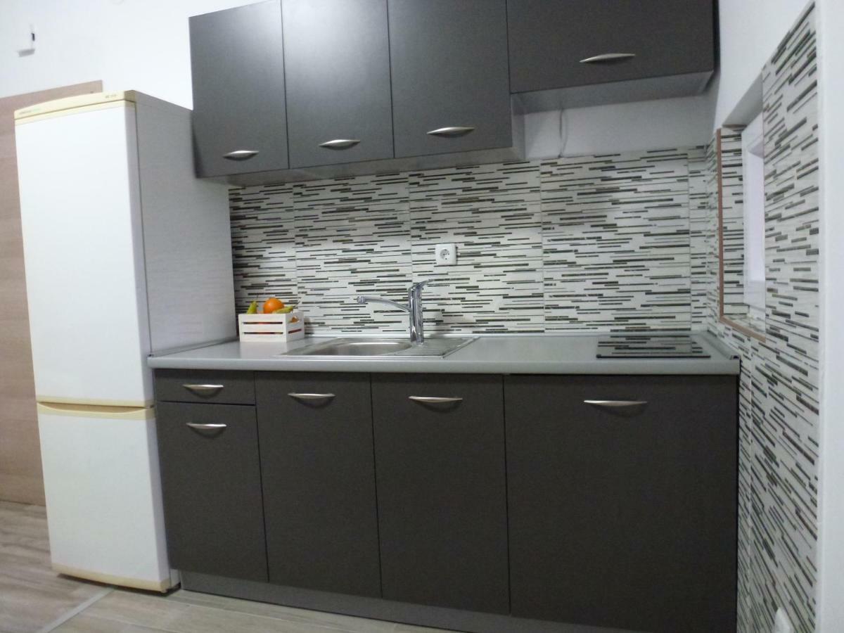 Apartmani Slavica 시베니크 외부 사진